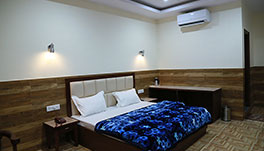 Hotel Vishnu Inn, Dehradun- Deluxe Rooms