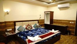 Hotel Vishnu Inn, Dehradun- Restaurant-2